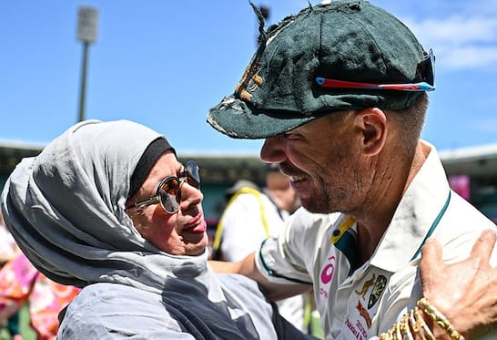'My Mom Calls Him Shaitan…'- Usman Khawaja On David Warner After Farewell Test